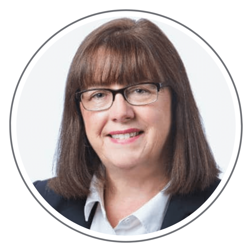 Linda Tracey headshot