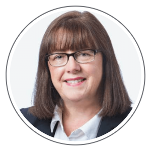 Linda Tracey headshot